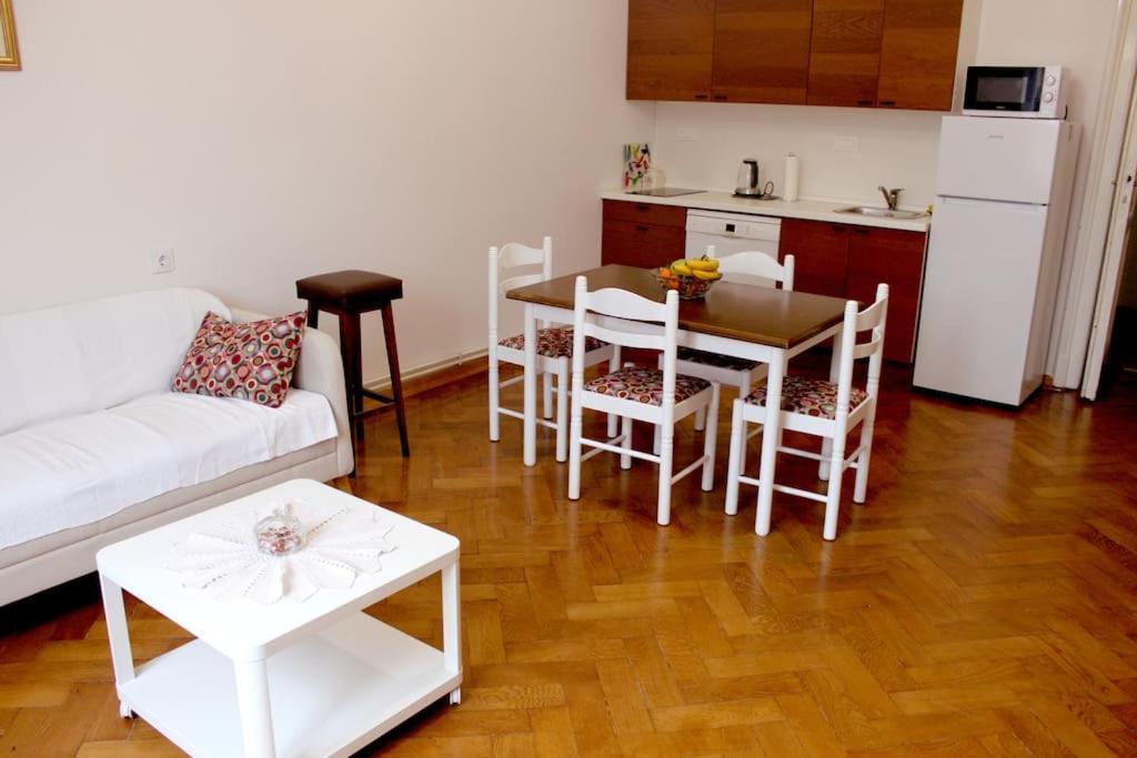 זאגרב Apartman Mario מראה חיצוני תמונה